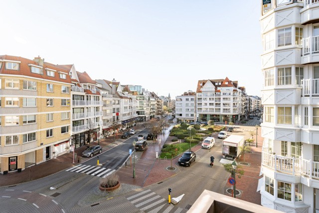 Gerenoveerd en gemeubeld appartement op toplocatie - Open zicht